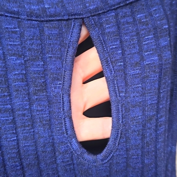 Torrid Navy Goddess High Neck Top 2x NEW NWT - Picture 9 of 10